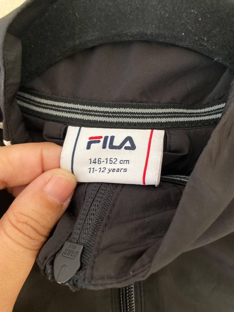 Fila chaqueta chándal niño negra cortavientos vintage retro — foto 4