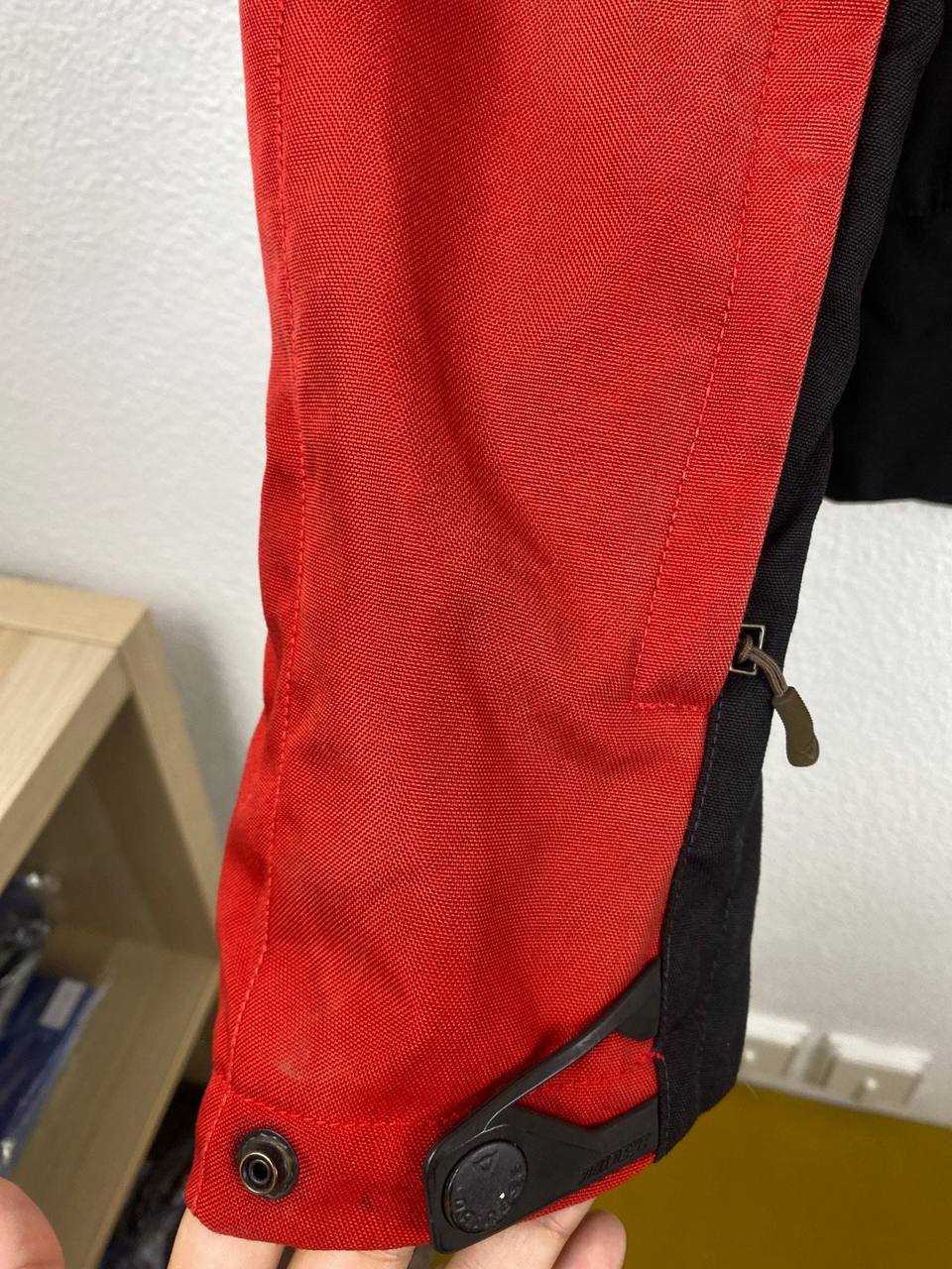 Dainese chaqueta moto textil roja/negra Technical Pocket Vintage — foto 3