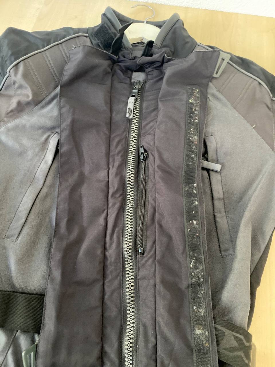 AXO chaqueta moto gris/negra impermeable protecciones — foto 6