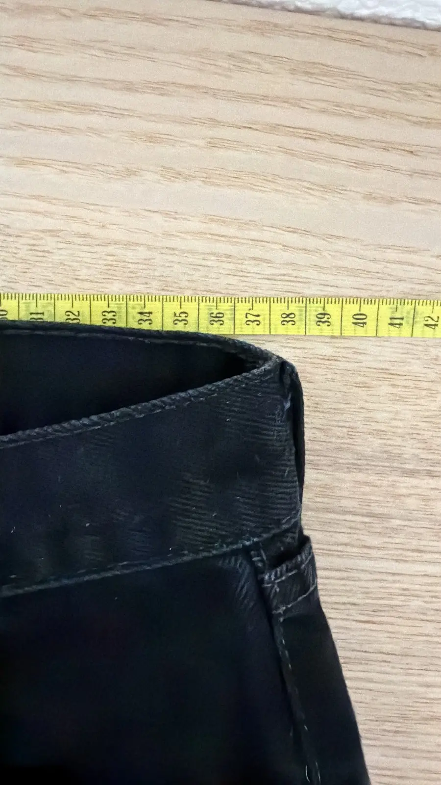 Levi's 521 vaquero negro W30 tiro alto vintage streetwear — foto 5