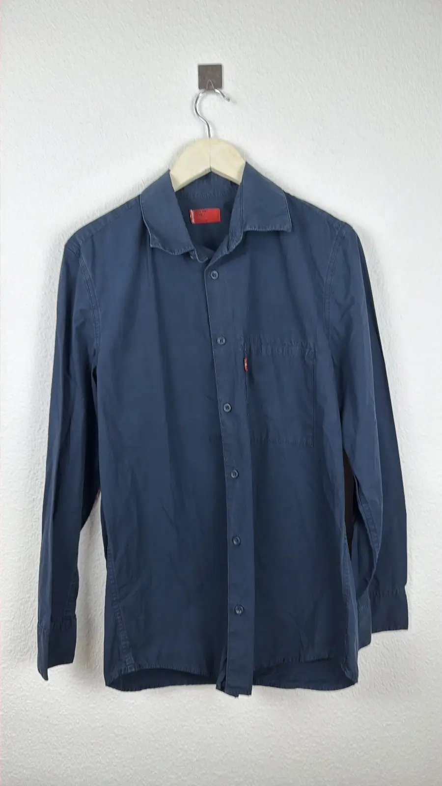 Camisa vintage azul marino manga larga bolsillo pecho