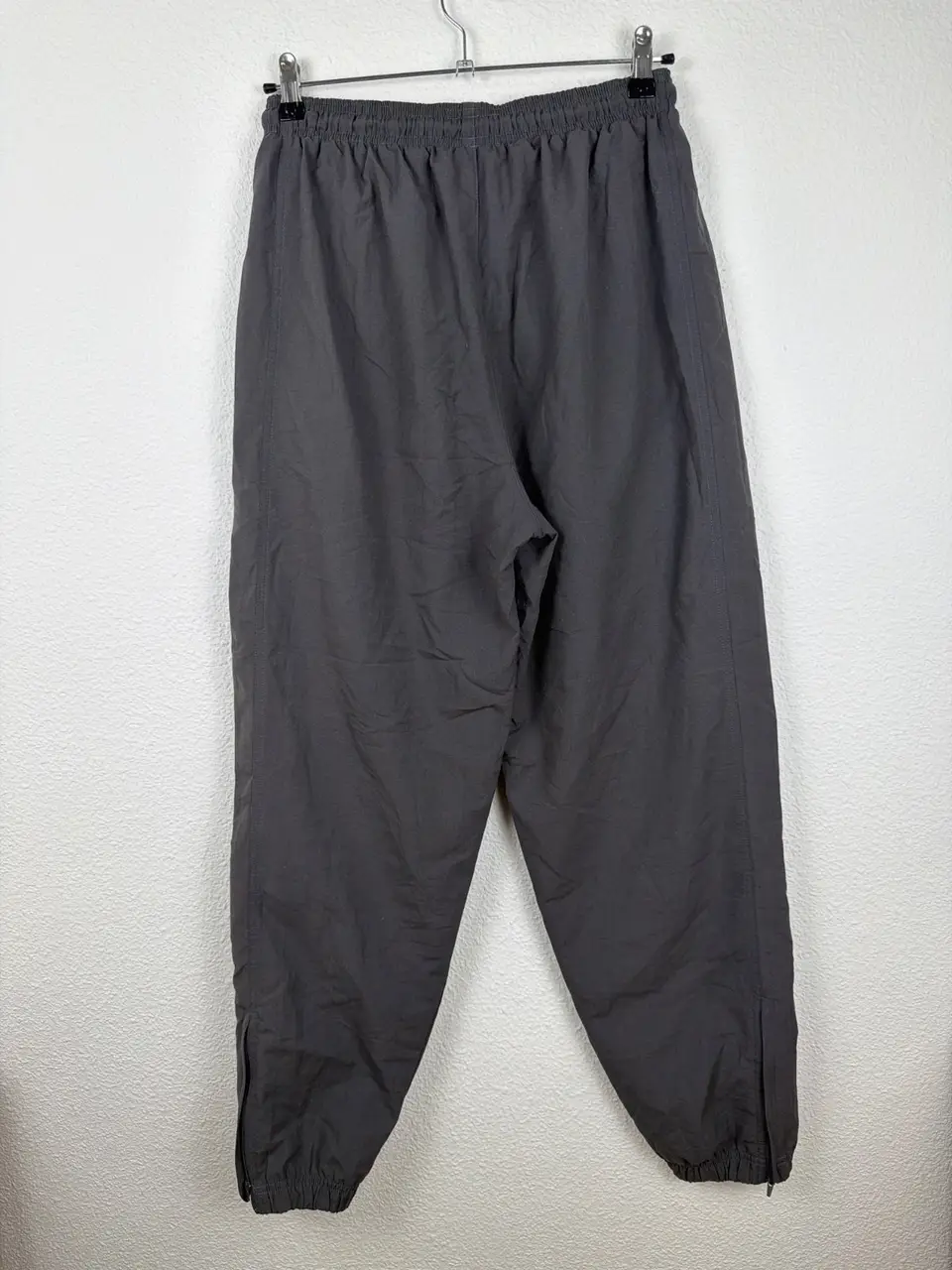 Adidas pantalón chándal gris cremalleras tobillo Vintage Deporte — foto 3