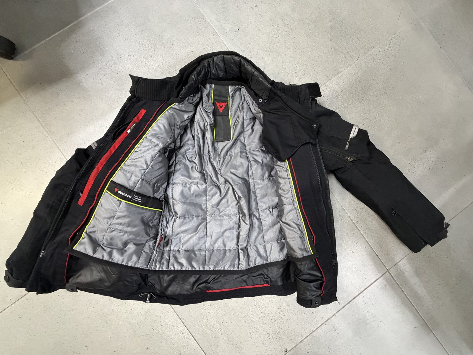 Dainese Touring chaqueta moto negra T48 forro térmico — foto 9