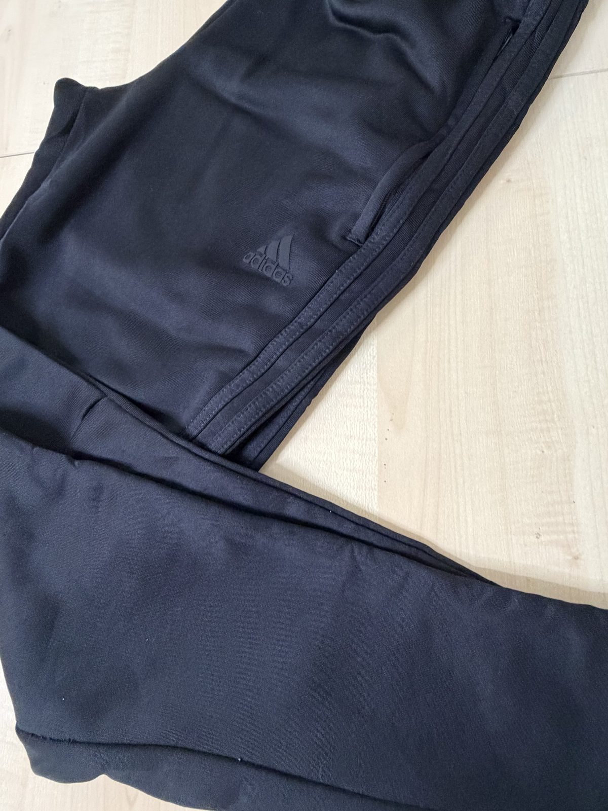Adidas pantalón chándal Tiro AEROREADY Negro S Streetwear — foto 8