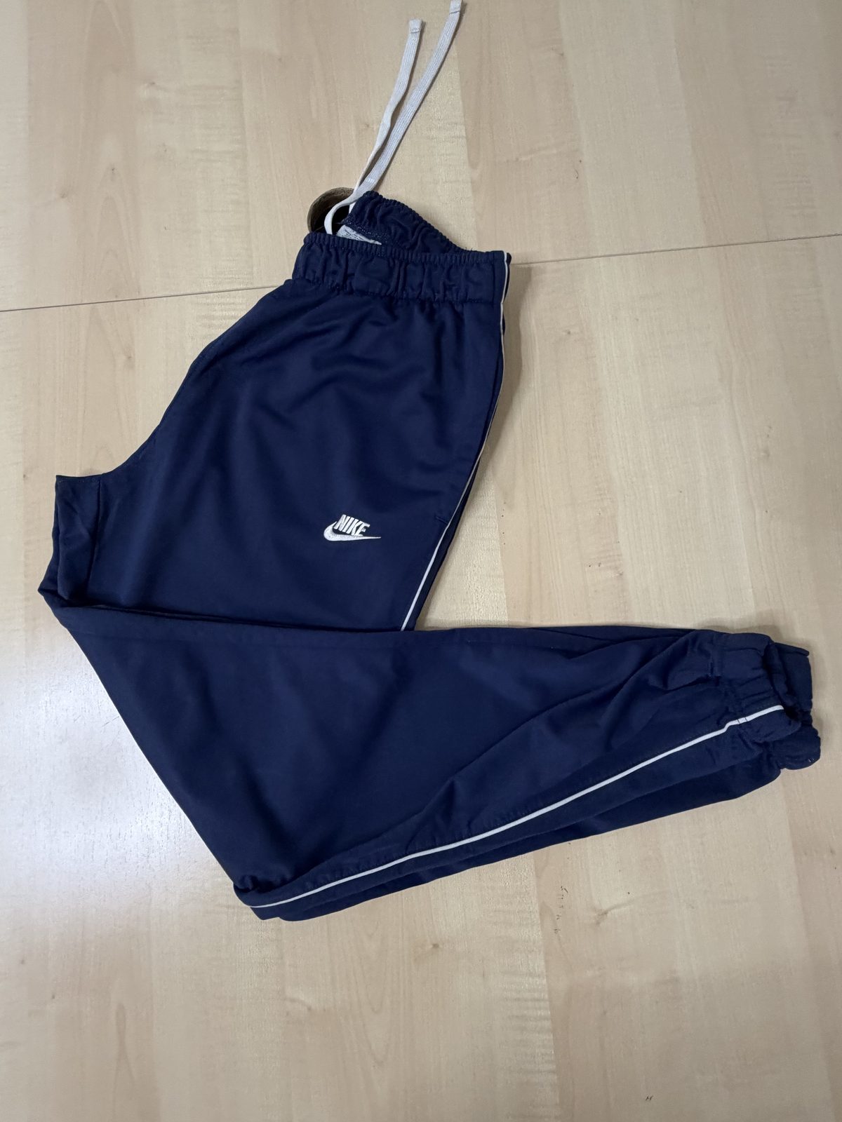 Pantalón chándal Nike jogger L azul marino piping vintage — foto 6
