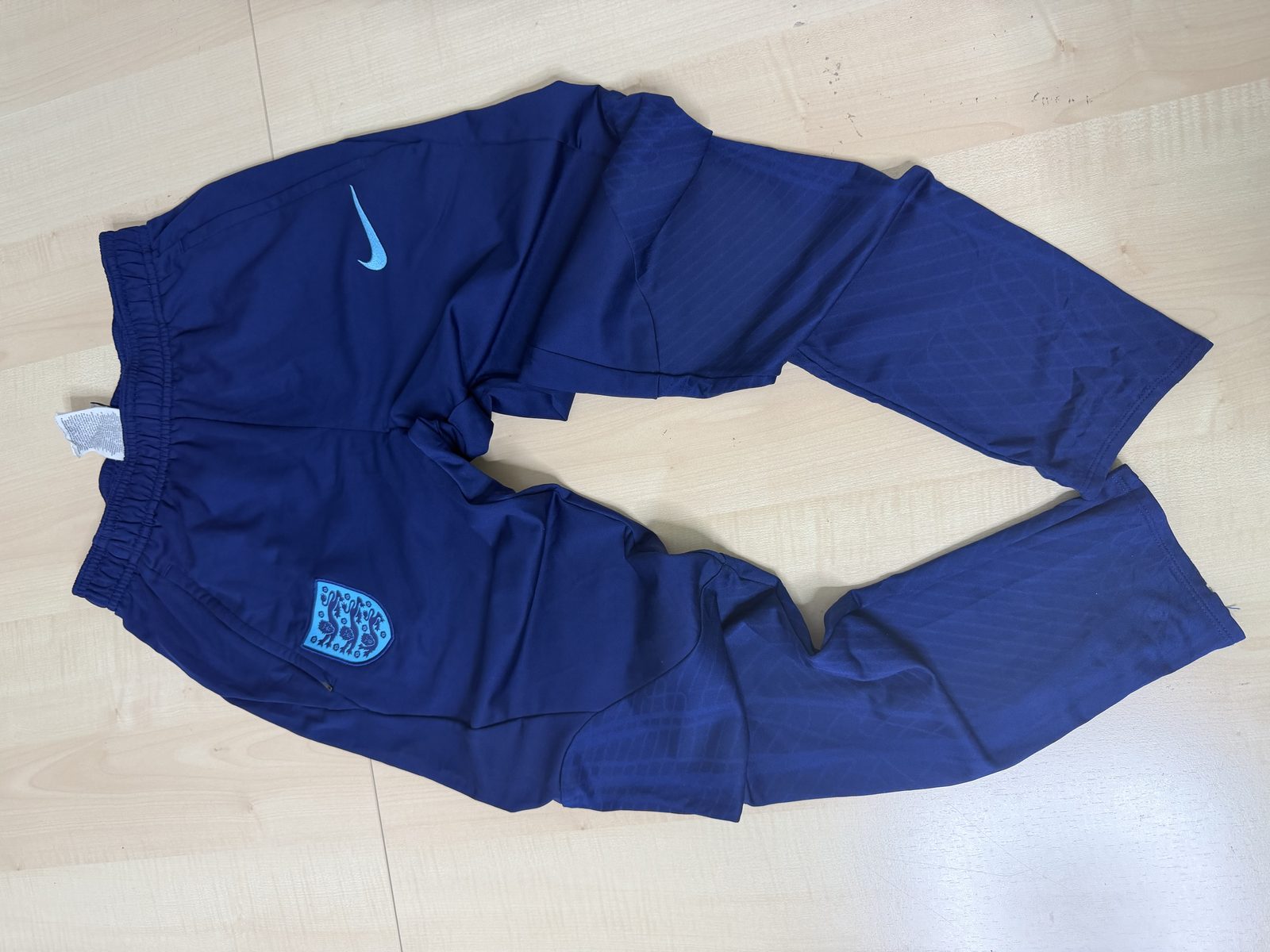 Nike pantalon chandal Inglaterra talla XL Junior futbol