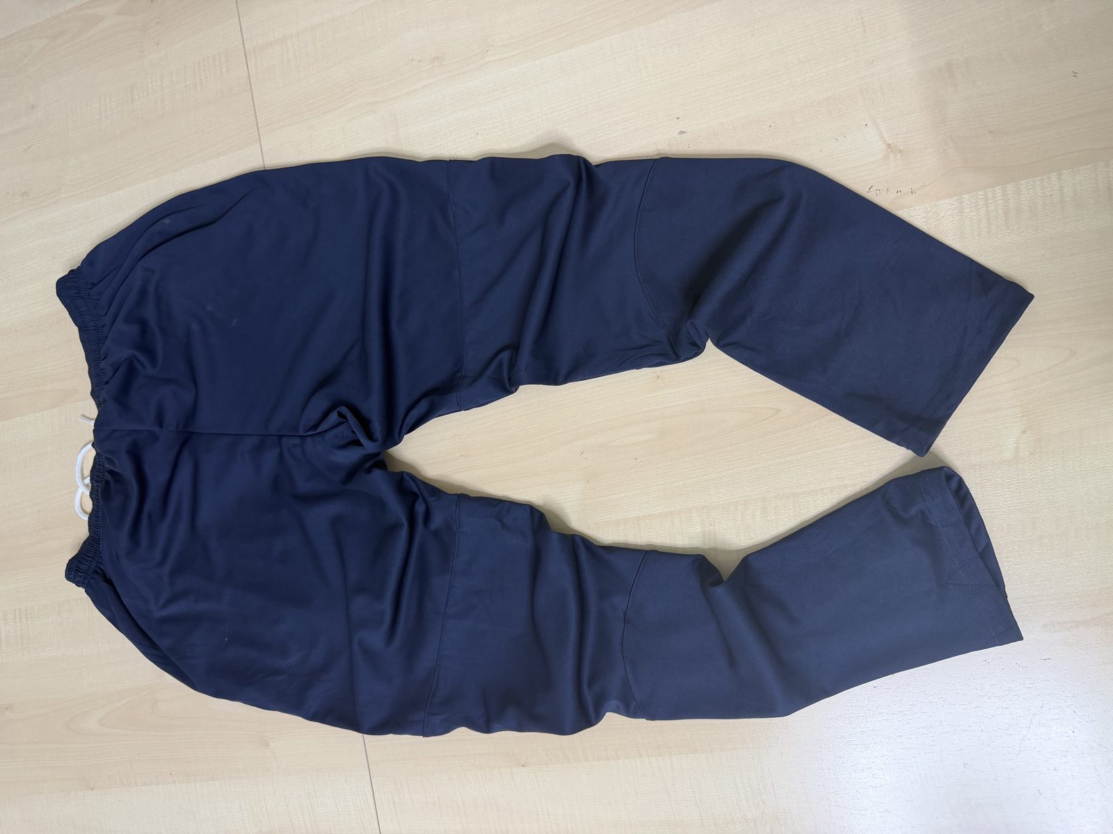 Nike pantalón chándal azul marino M Trackpants Dry-Fit — foto 2