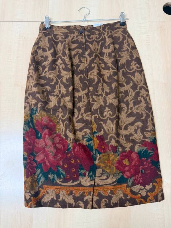 Valentino Miss V falda midi lápiz vintage S 36 lana, marrón — foto 3