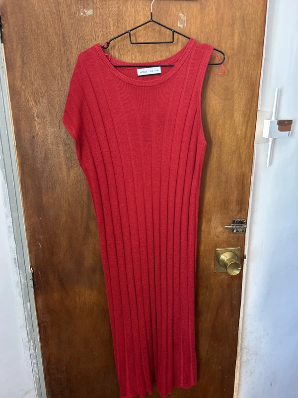 Vestido Lefties punto canale burdeos Talla M sin mangas midi