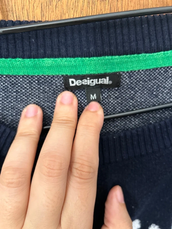 Desigual jersey azul marino talla M cuello redondo básico — foto 2