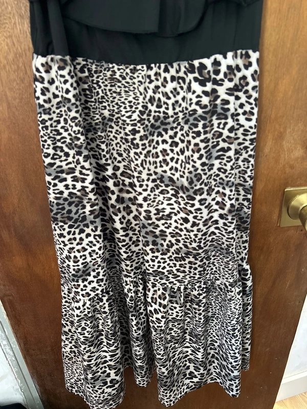 Vestido midi animal print leopardo talla XL tirantes negro — foto 3