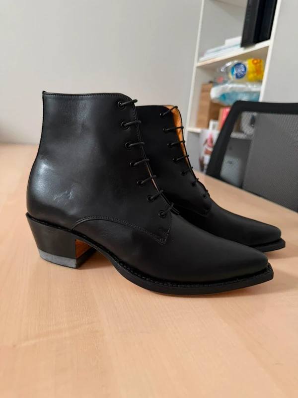 Sendra 1122 Pico botas piel negra deadstock cordones