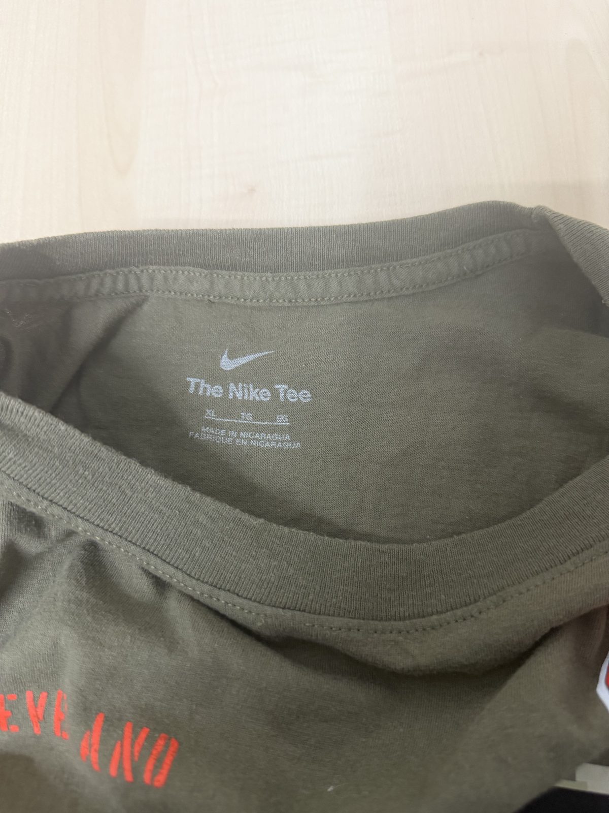 Camiseta Nike NFL Cleveland Browns Nick Chubb 24 Salute to Service Talla XL — foto 3
