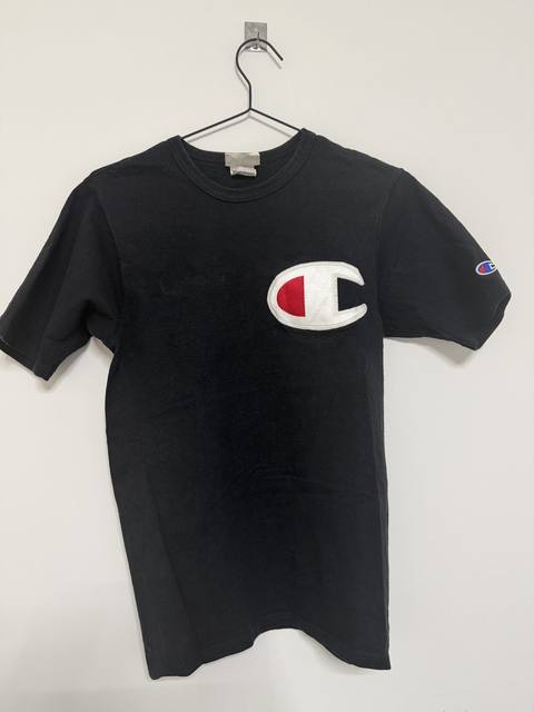 Champion Camiseta Negra Talla S Logo C Bordado Streetwear
