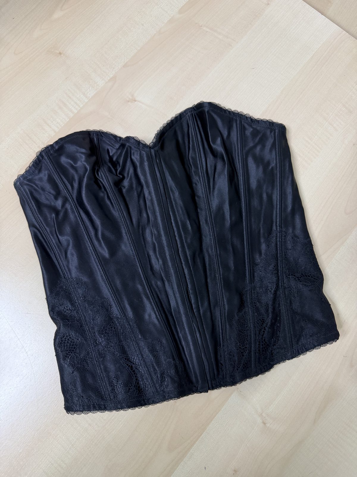 Corse bustier Ceriso M&S negro 90C/34C encaje gotico