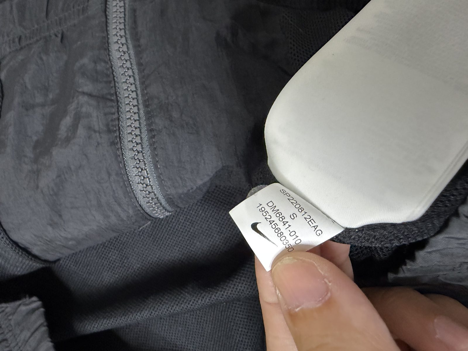 Nike cortavientos negro talla S vintage streetwear tricolor — foto 4