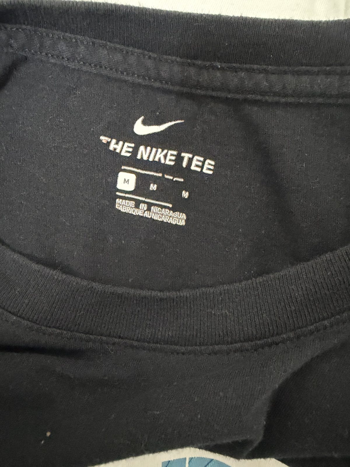 Nike Camiseta The Nike Tee Talla M Negra Básica Vintage — foto 4