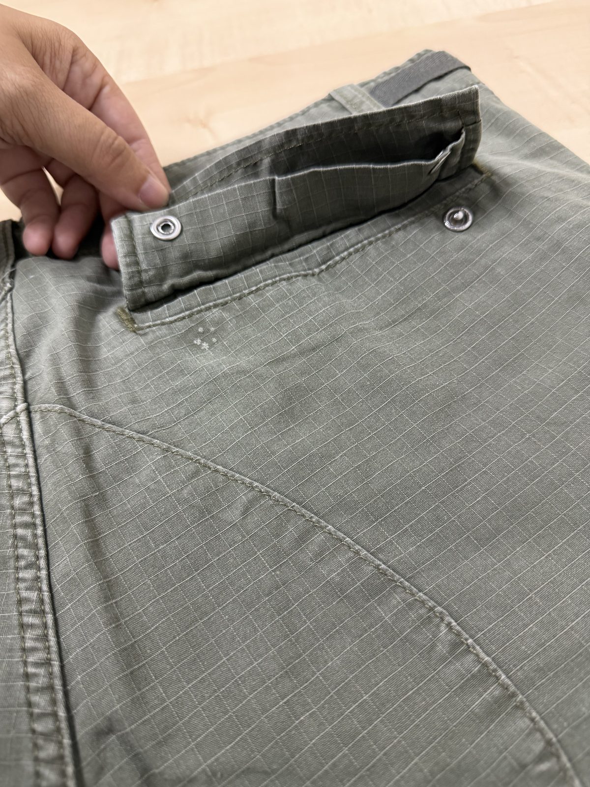 Bermuda cargo militar verde caqui Talla M/L ripstop vintage — foto 9
