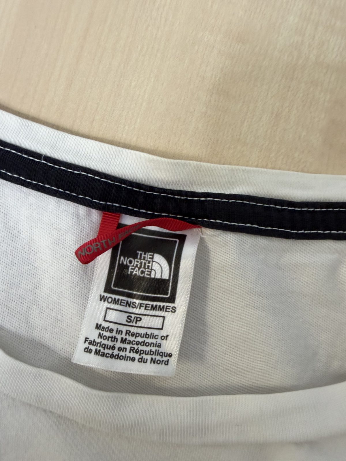 Camiseta The North Face blanca Mujer Talla S - Logo Básico Gorpcore — foto 3
