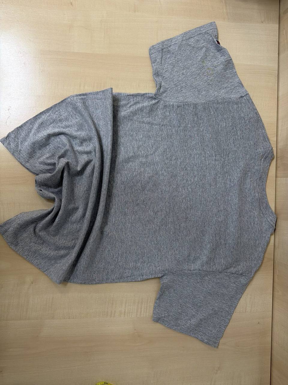Champion Camiseta Manga Corta Gris Jaspeado Vintage Básica — foto 4