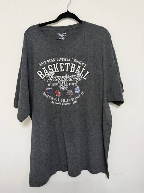 Camiseta Champion NCAA Basketball 2018 Oversize XXL Gris Jaspeado