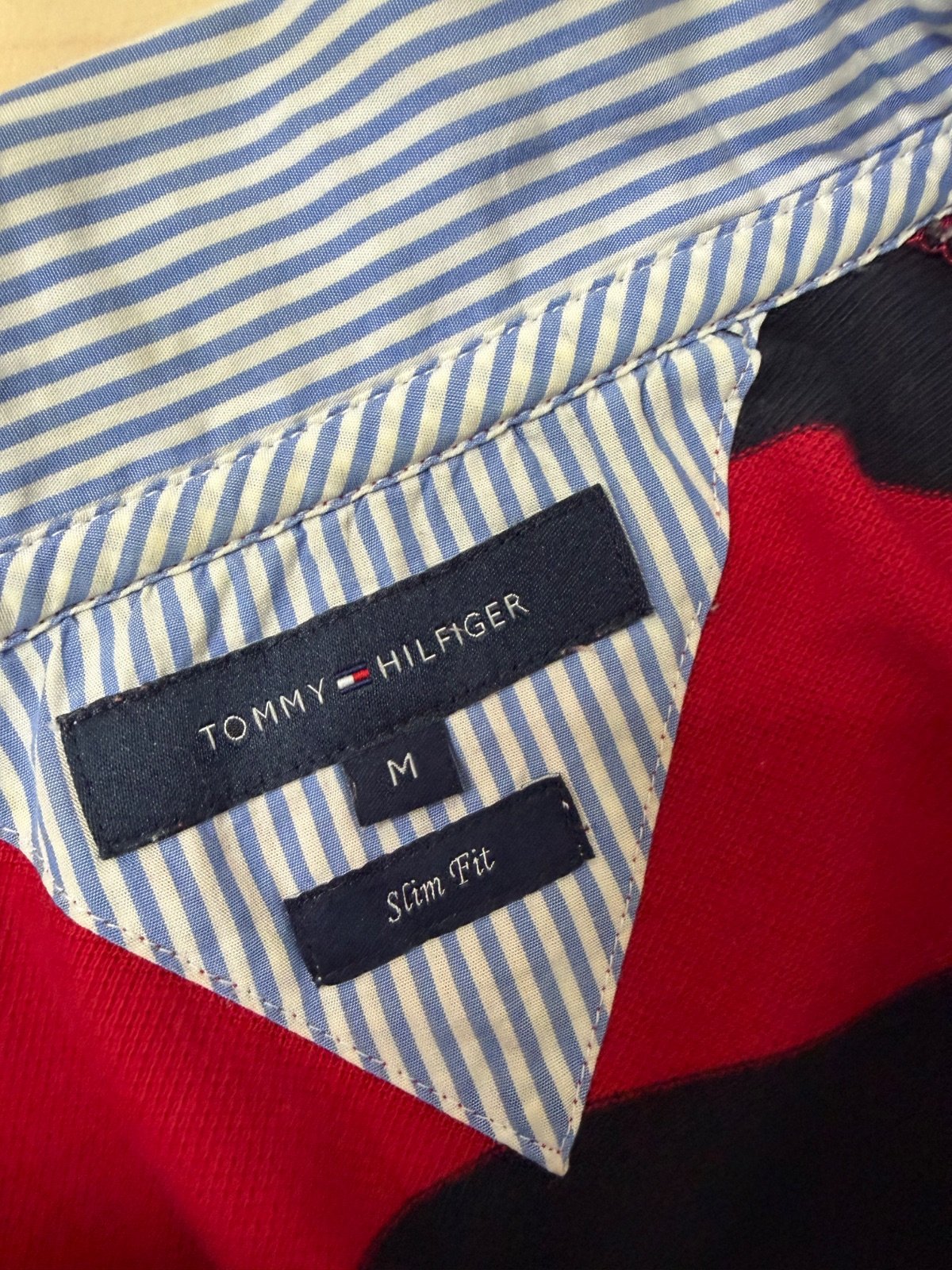Polo Tommy Hilfiger Rayas Rojo y Azul Marino Talla M Slim Fit — foto 4