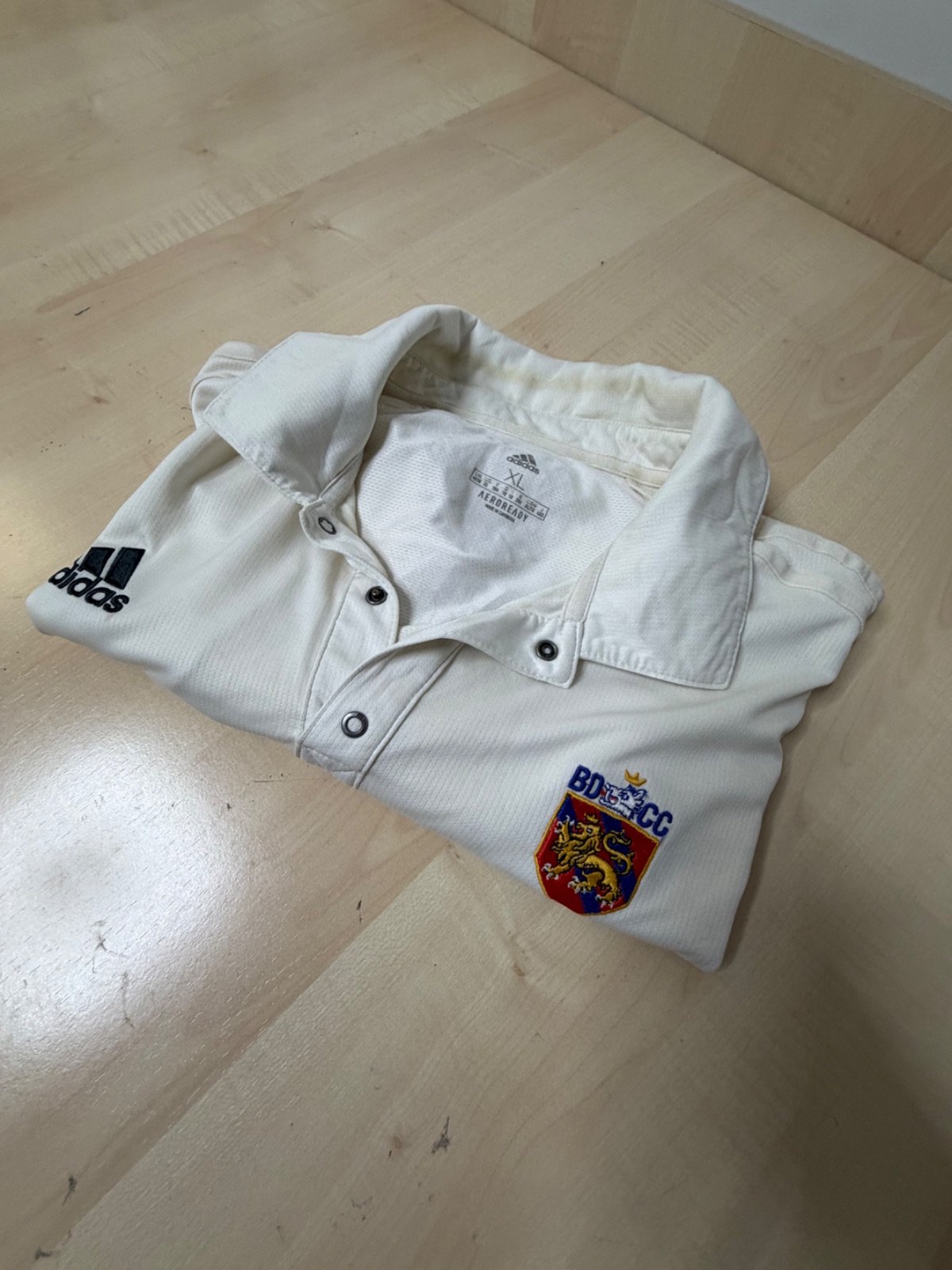 Adidas polo críquet BDCC Albemarle Homes Talla XL Vintage — foto 6