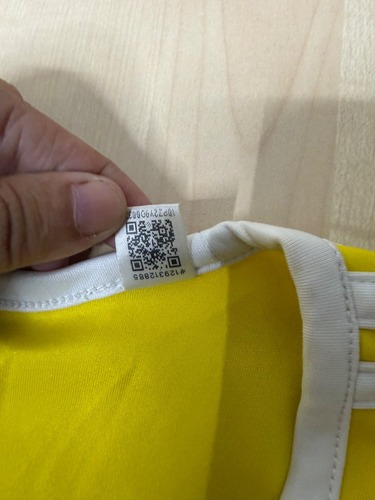 Adidas camiseta CD Valdefierro Talla XL Amarilla Aeroready Retro — foto 5