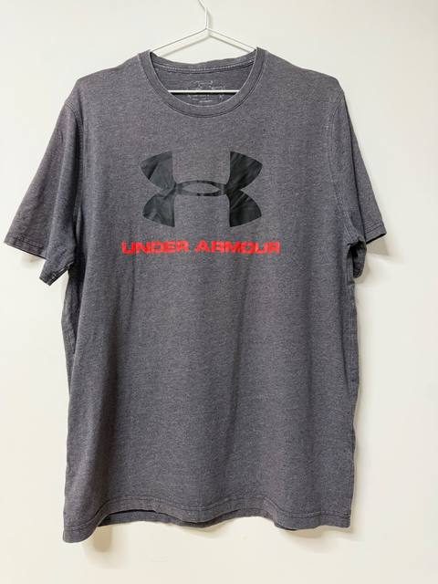 Under Armour camiseta gris jaspeado S/M streetwear deportiva