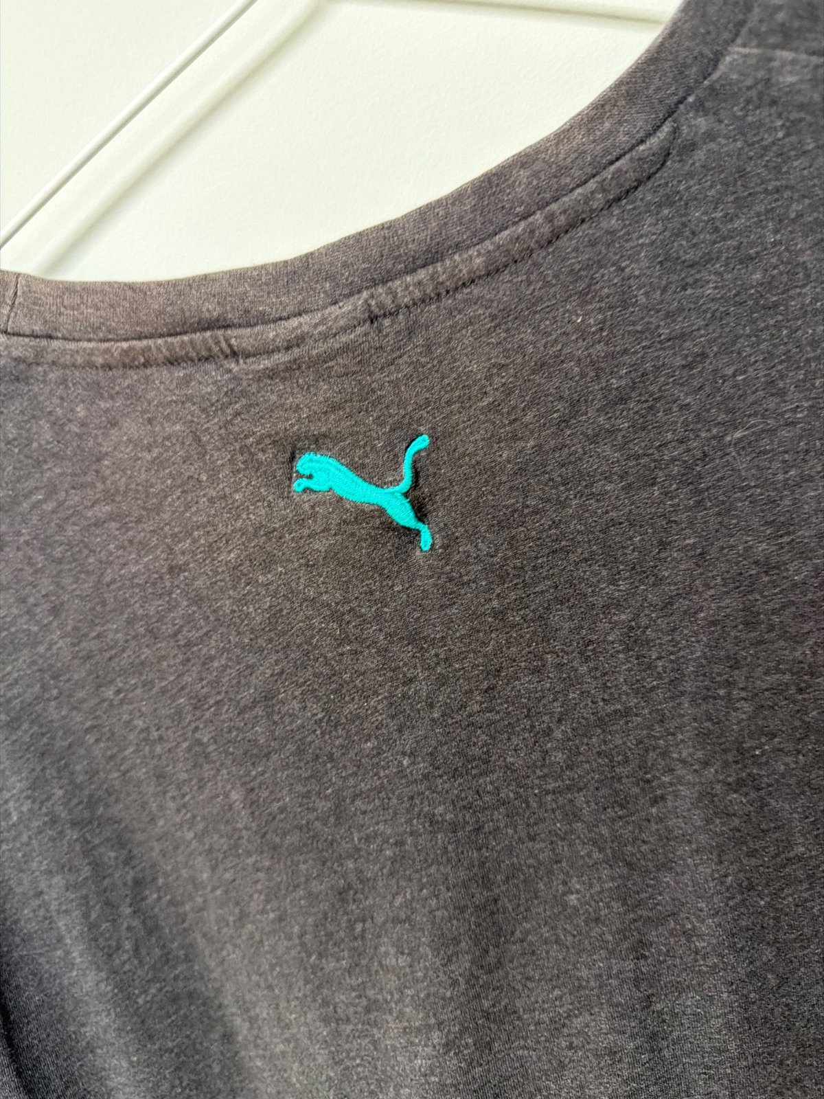 Camiseta Puma Sportlifestyle Gris Gráfico Retro - Talla M — foto 3
