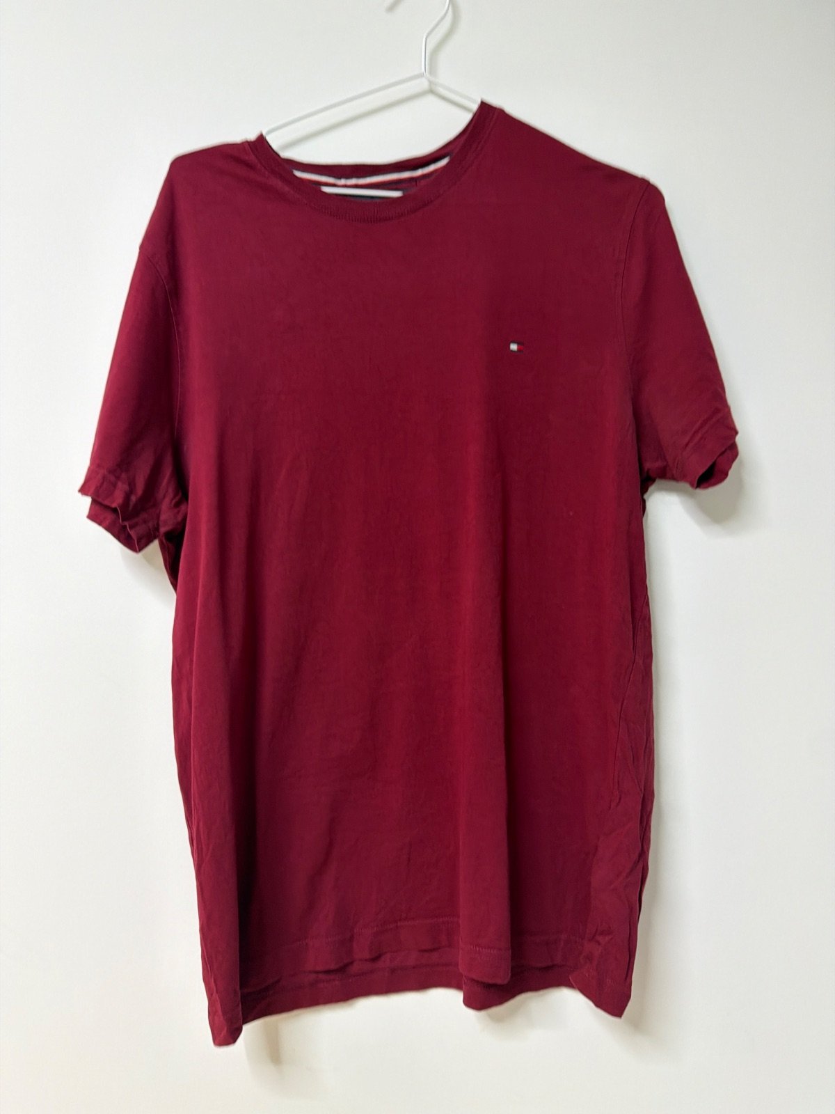 Tommy Hilfiger camiseta granate Talla XL básica vintage