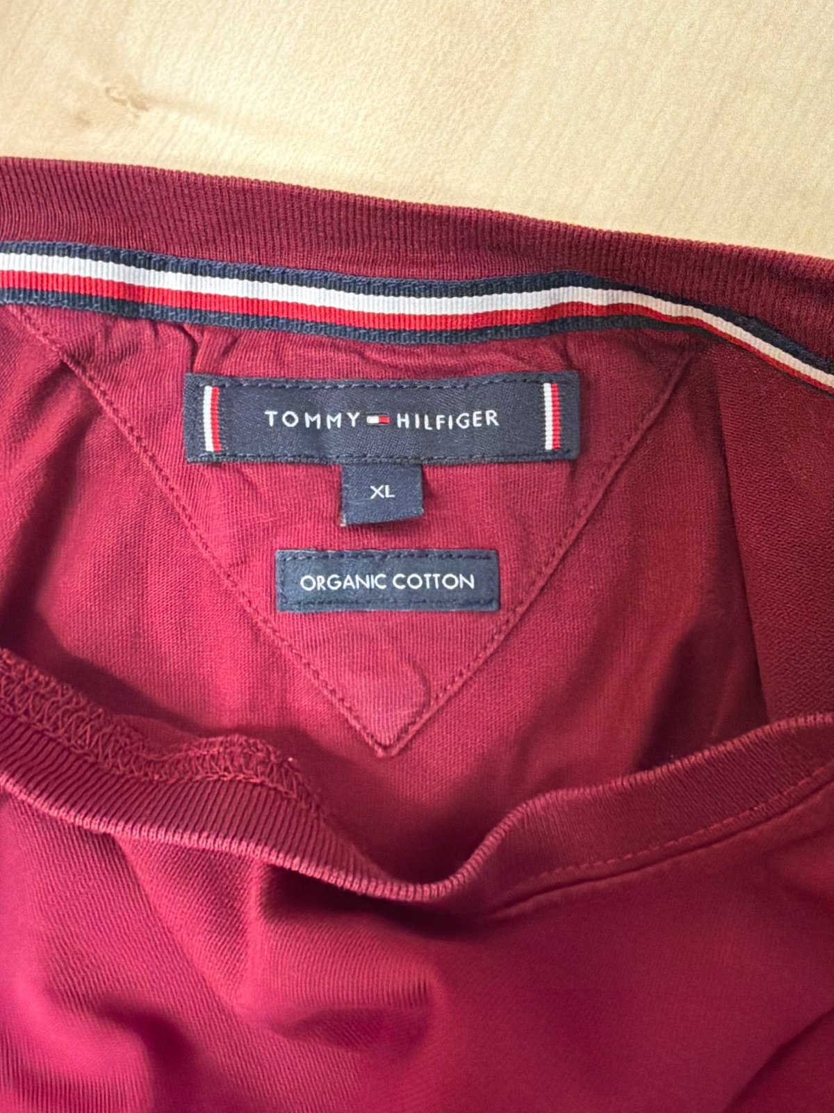 Tommy Hilfiger camiseta granate Talla XL básica vintage — foto 3