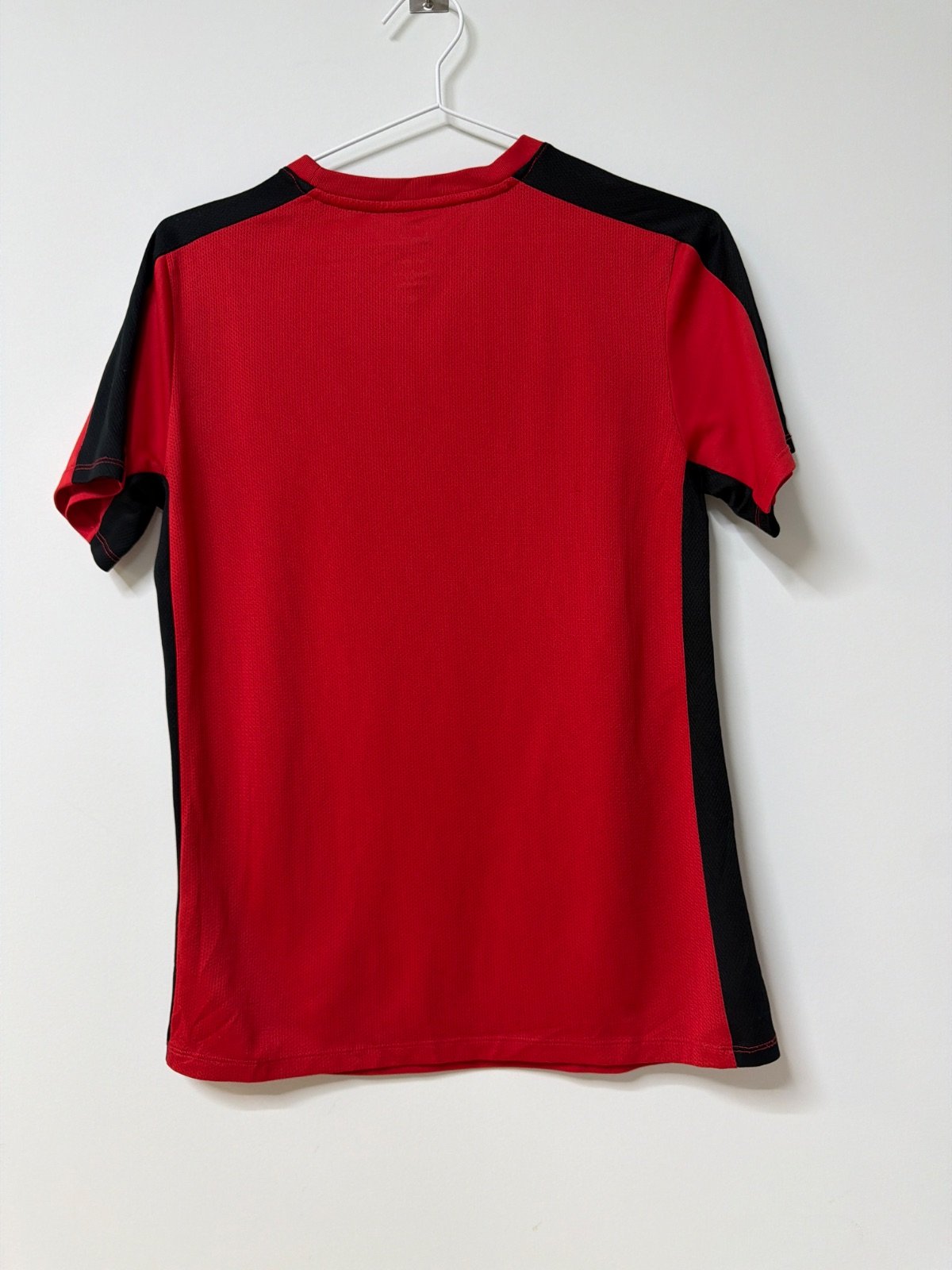 Nike camiseta deportiva roja manga corta Dri-Fit vintage — foto 3