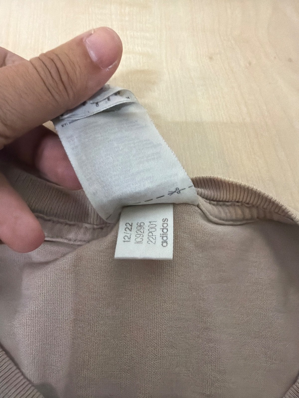 Camiseta Adidas manga corta beige talla L vintage deporte — foto 5