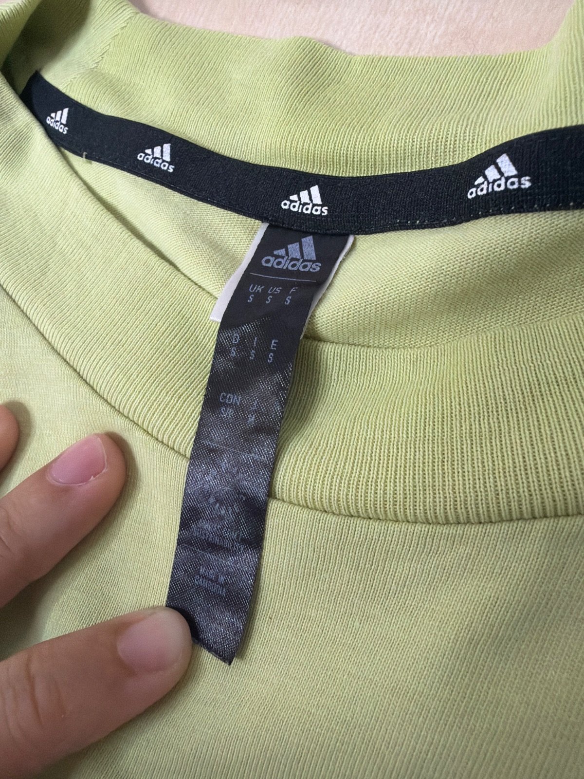 Adidas camiseta verde lima logo grande streetwear vintage — foto 6