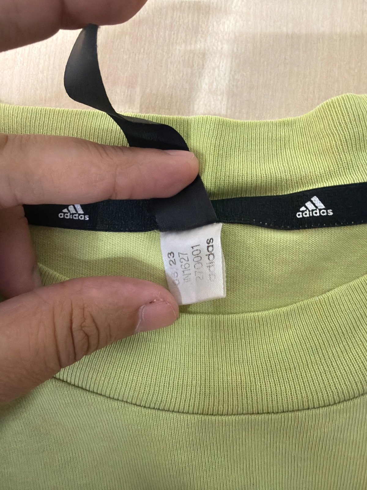 Adidas camiseta verde lima logo grande streetwear vintage — foto 7