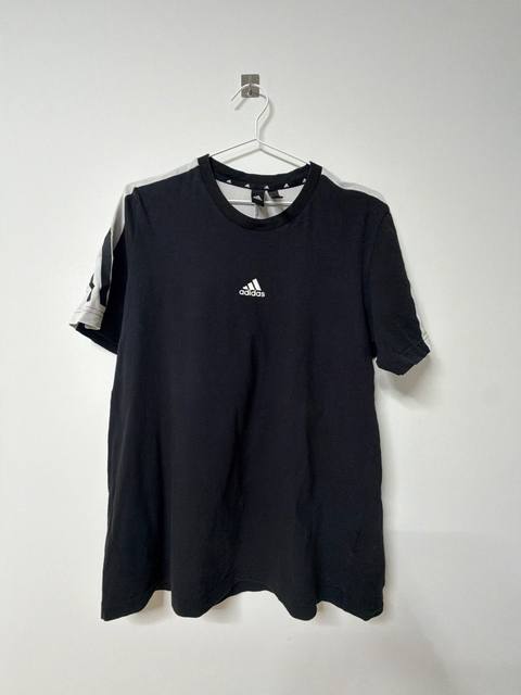 Camiseta Adidas 3 Franjas Negra Gris Streetwear Vintage