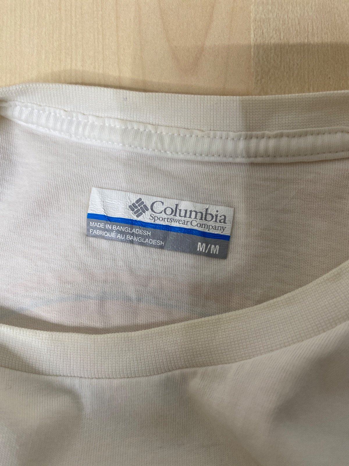 Columbia Camiseta Blanco Roto Estampado Montañas Vintage Outdoor — foto 4