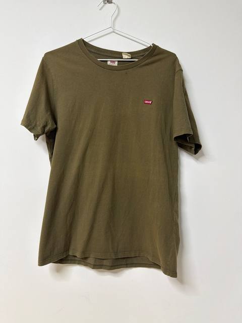 Camiseta Levi's manga corta Talla M Verde Caqui Básica Vintage