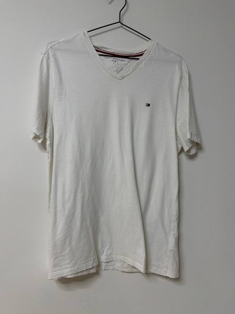 Tommy Hilfiger Camiseta Cuello Pico M Blanca Básica