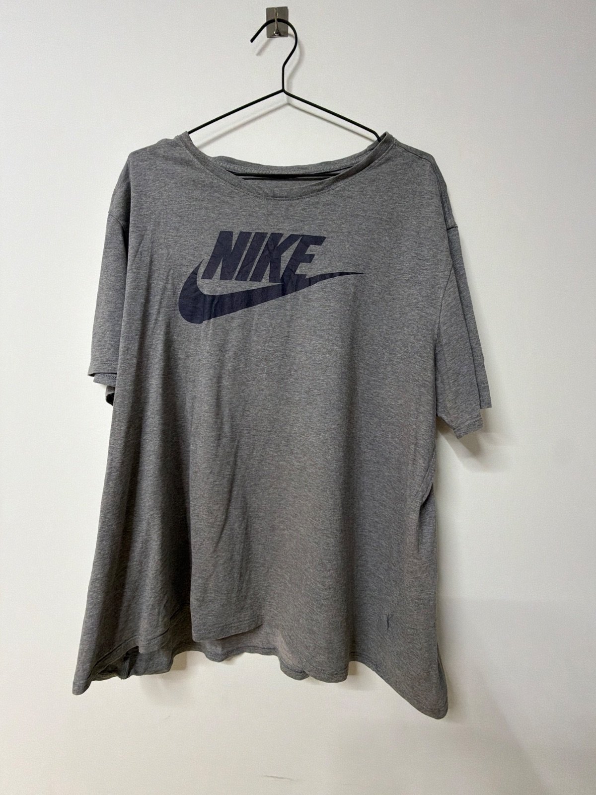 Nike Camiseta Gris Talla 2XL Logo Swoosh Oversize Vintage — foto 2