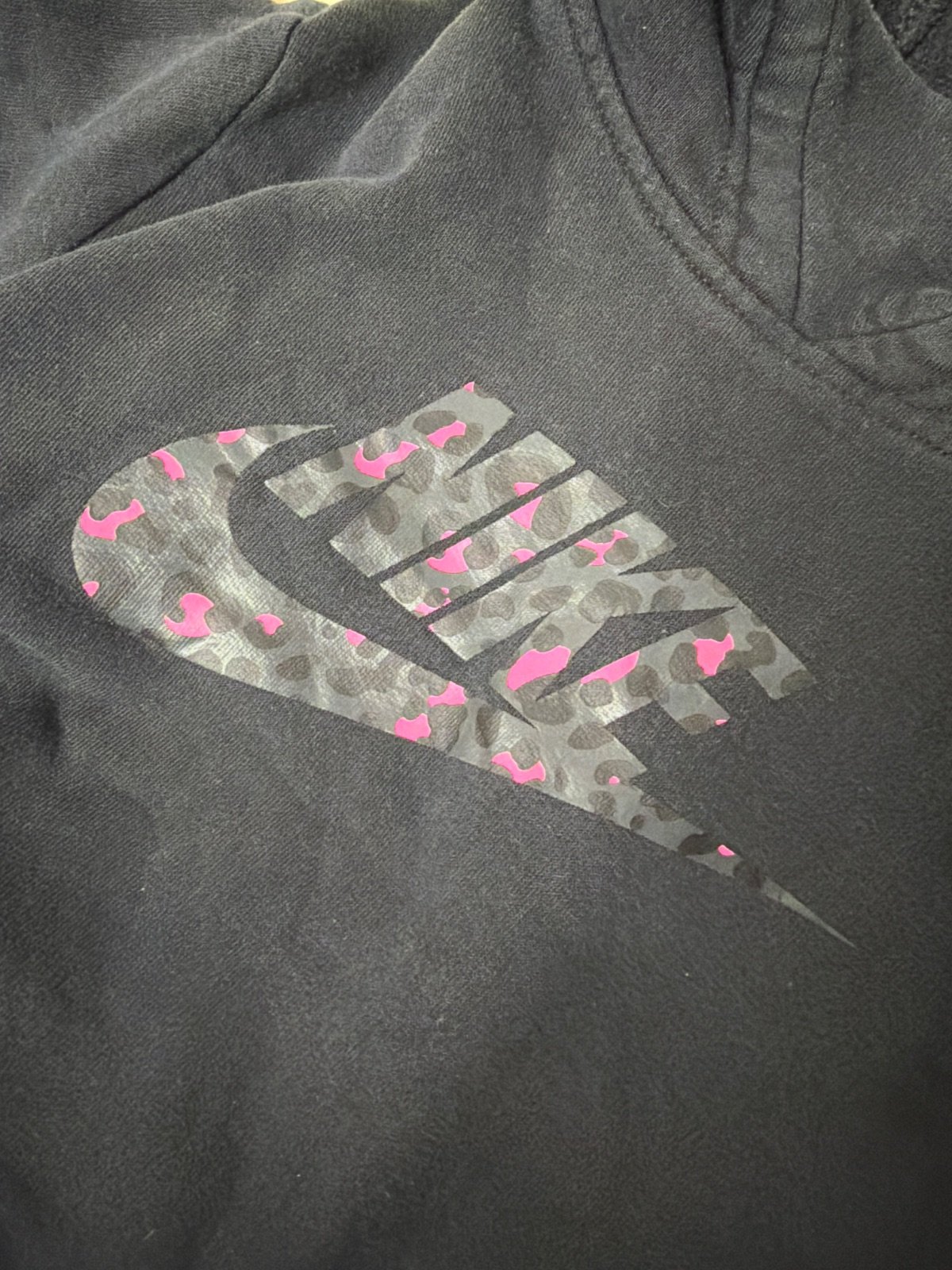 Nike sudadera capucha niña L 146-156 negro leopardo rosa — foto 4