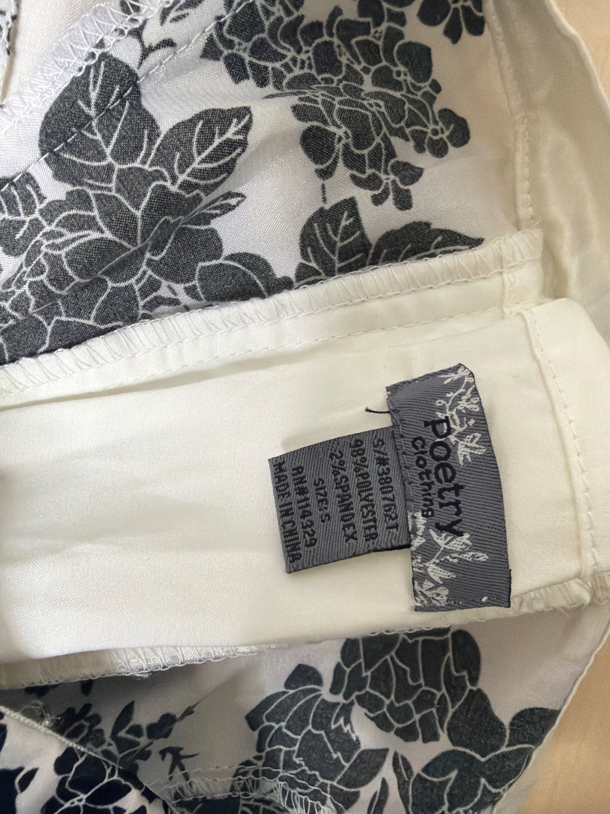 Corset blanco floral flocado gotico corchetes lazada — foto 5