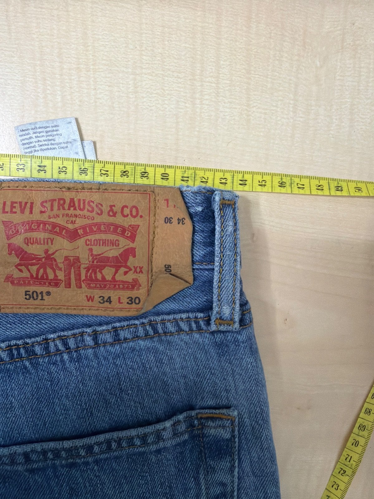 Levi's 501 vaqueros rectos denim vintage desgastado — foto 8