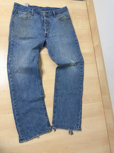 Levi's 501 vaqueros rectos denim vintage desgastado