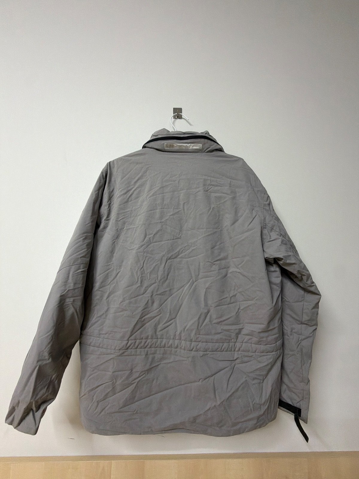 Gap chaqueta acolchada gris capucha ajustable vintage — foto 2