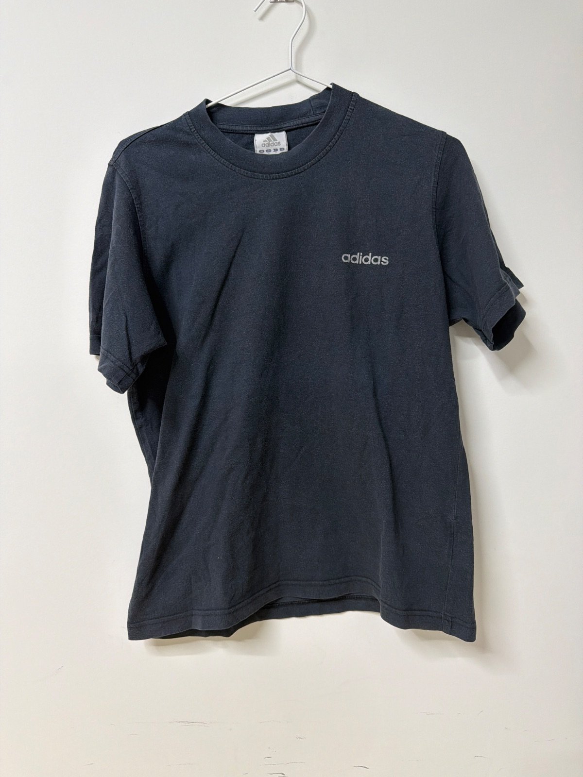 Adidas camiseta manga corta negra logo chino Talla M Vintage