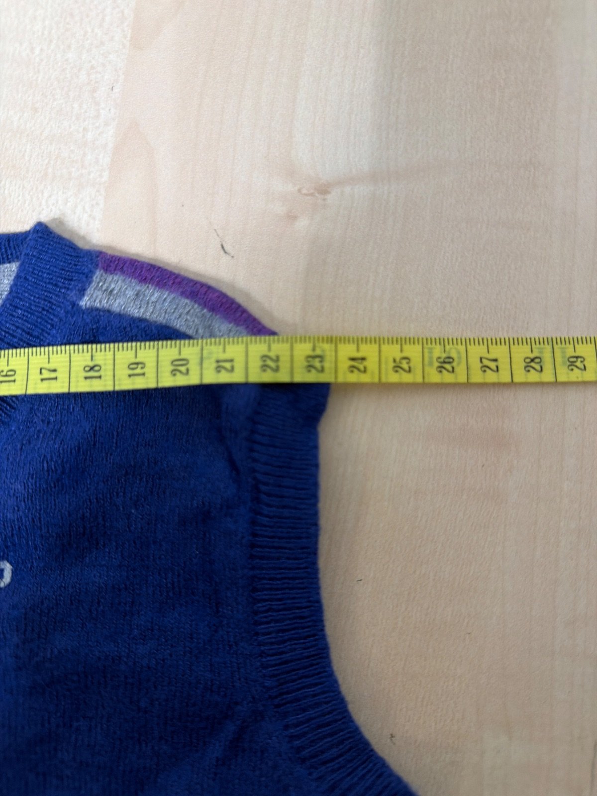 Chaleco de punto vintage GF Ferré azul con logo bordado - Talla 4 Años (4A) — foto 7