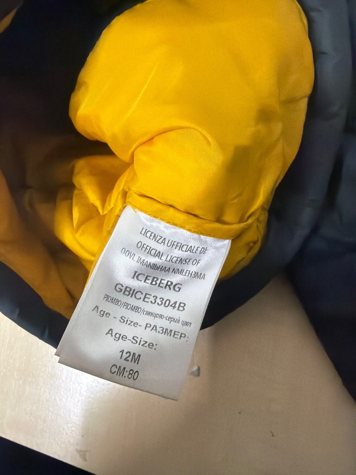 Iceberg chaqueta acolchada bebé azul marino vintage streetwear — foto 5