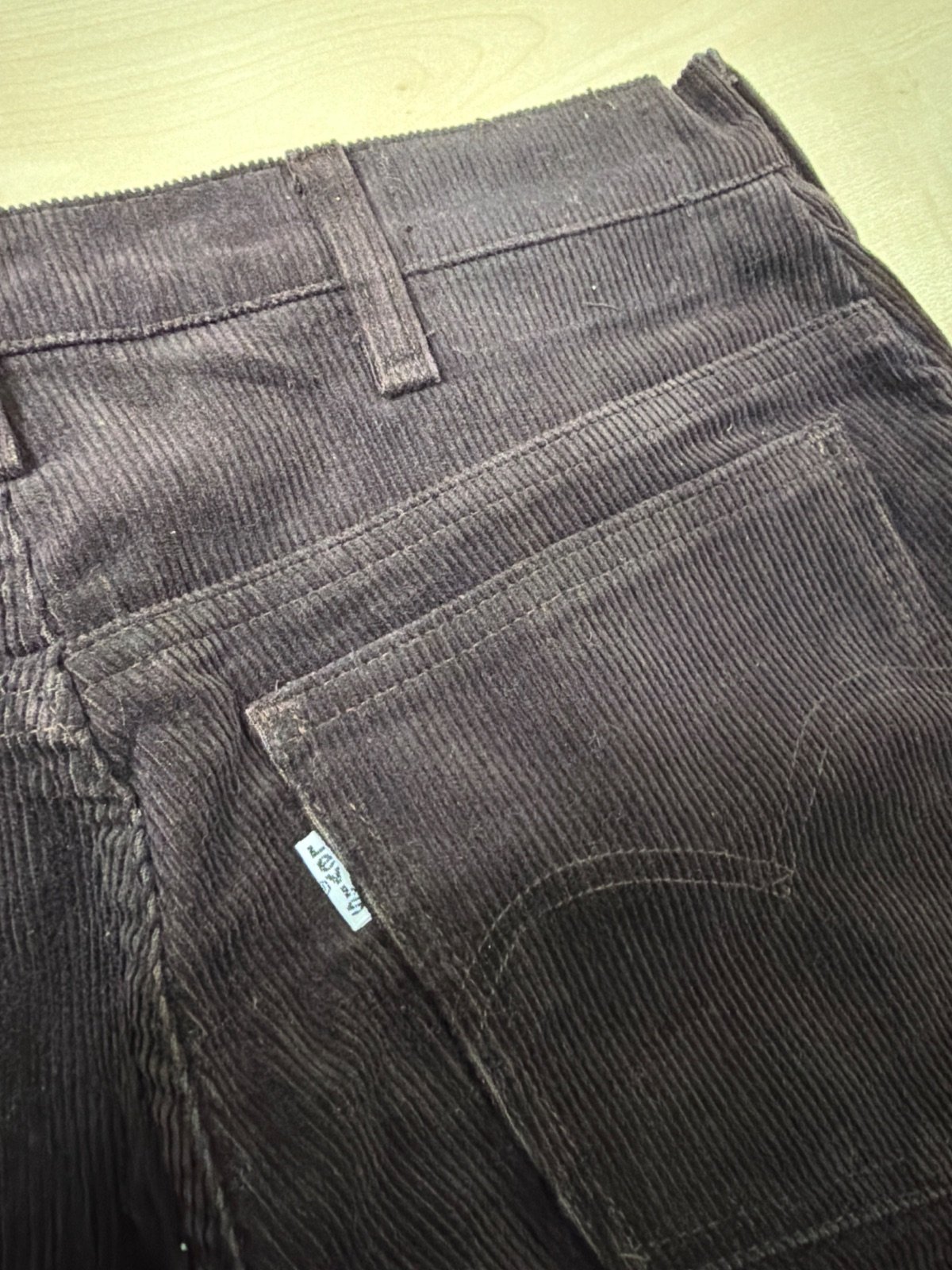Levi's pantalón pana marrón cintura alta vintage retro — foto 4